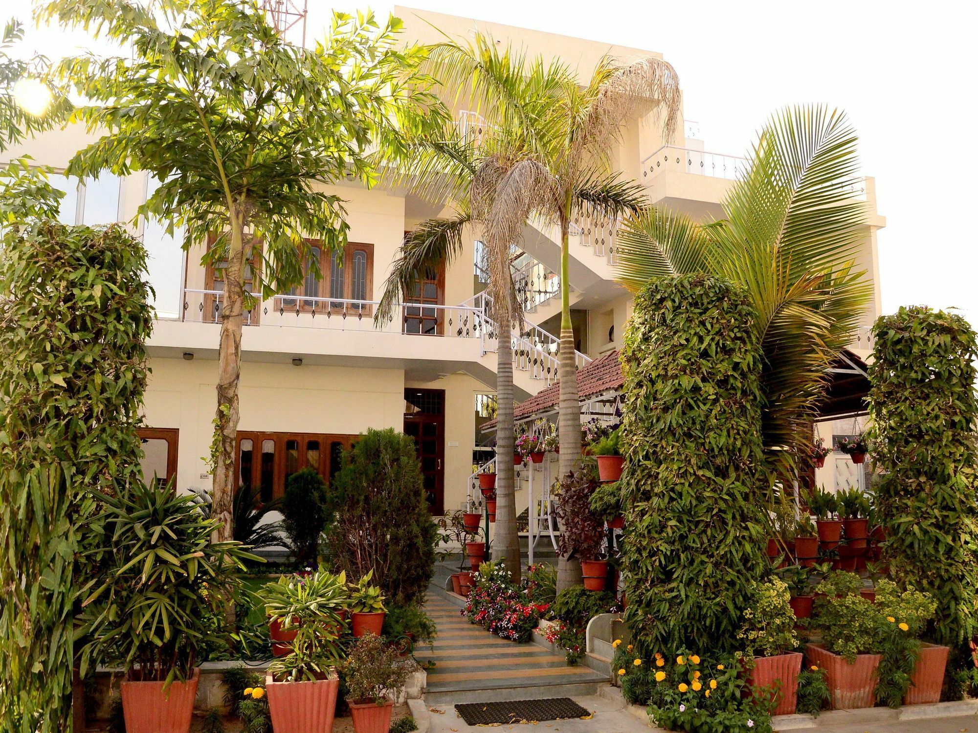 Hotel Sukhvilas Jaipur Eksteriør bilde